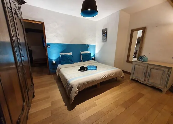 Vila Spacieuse Avec Piscine Chauffee, A Cote De Sarlat